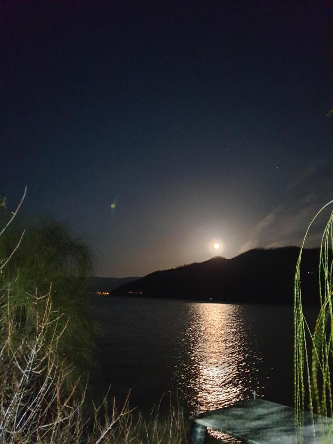 Gratca Nr 164 Orsova Villa Buitenkant foto